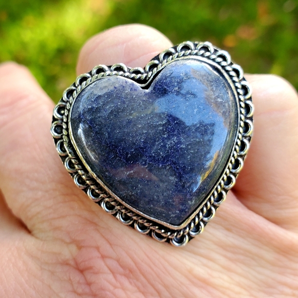 New Heart Shaped Sodalite 925 Silver Statement Ring. - Picture 5 of 16